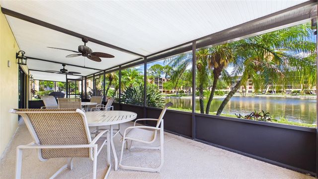 5775 PARK STREET N 410, St Petersburg, FL 33709