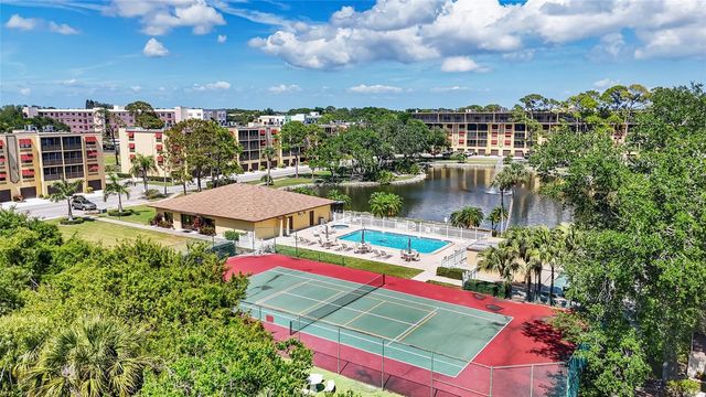 5775 PARK STREET N 410, St Petersburg, FL 33709