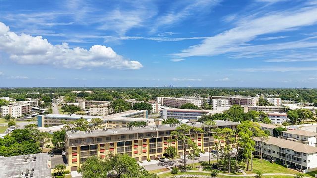 5775 PARK STREET N 410, St Petersburg, FL 33709