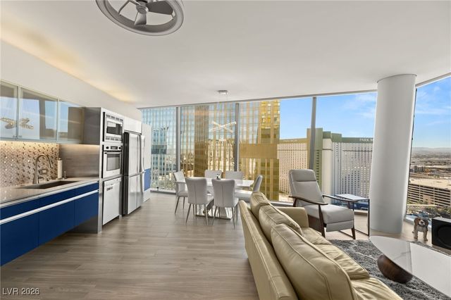 3722 Las Vegas Boulevard 2212, Las Vegas, NV 89158