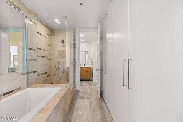 3722 Las Vegas Boulevard 2212, Las Vegas, NV 89158