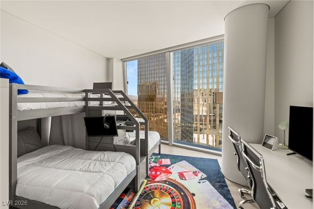 3722 Las Vegas Boulevard 2212, Las Vegas, NV 89158