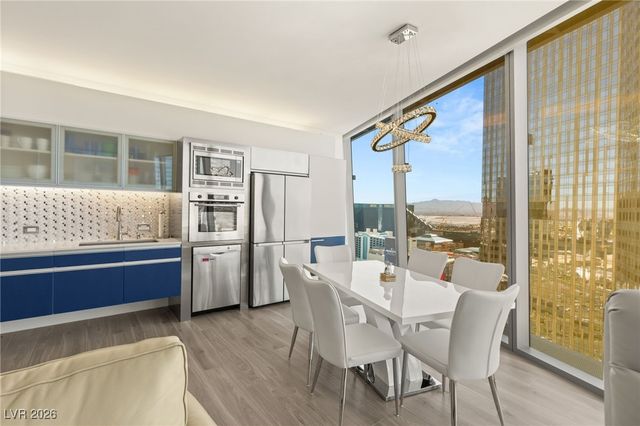 3722 Las Vegas Boulevard 2212, Las Vegas, NV 89158