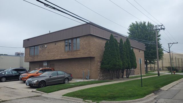 5360 Fargo Avenue, Skokie, IL 60077