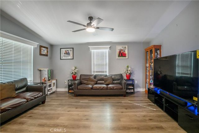350 E San Jacinto Avenue 38, Perris, CA 92571