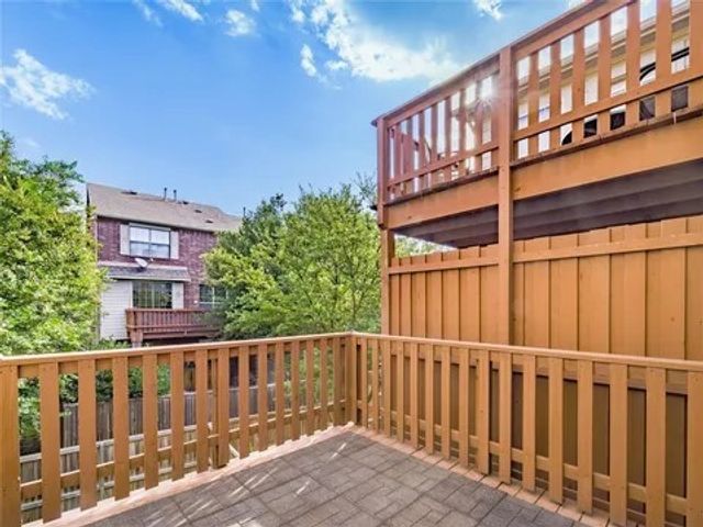 2573 Jacobson Drive, Lewisville, TX 75067