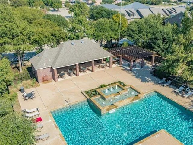 2573 Jacobson Drive, Lewisville, TX 75067
