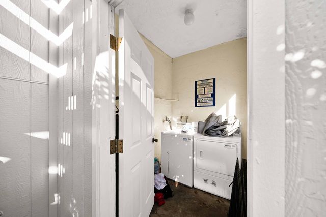 1091 Del Sol Place, Redding, CA 96002