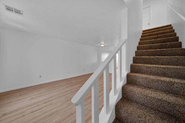 1091 Del Sol Place, Redding, CA 96002