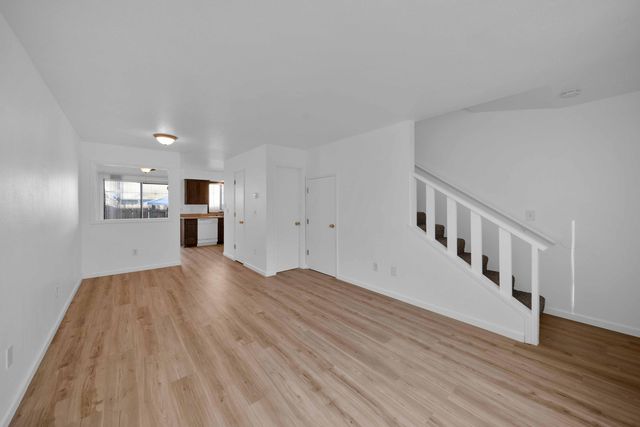 1091 Del Sol Place, Redding, CA 96002