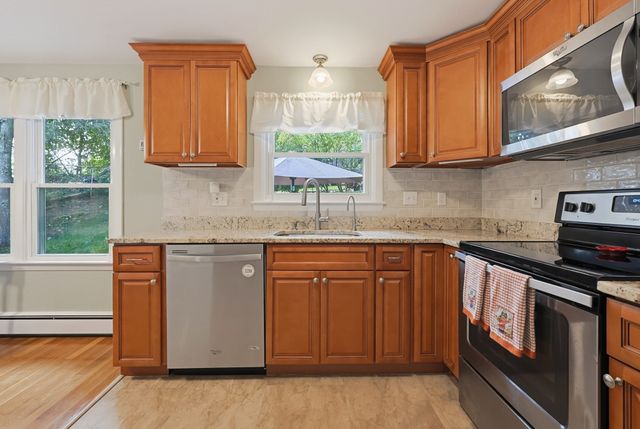 49 Walnut Street, Attleboro, MA 02703