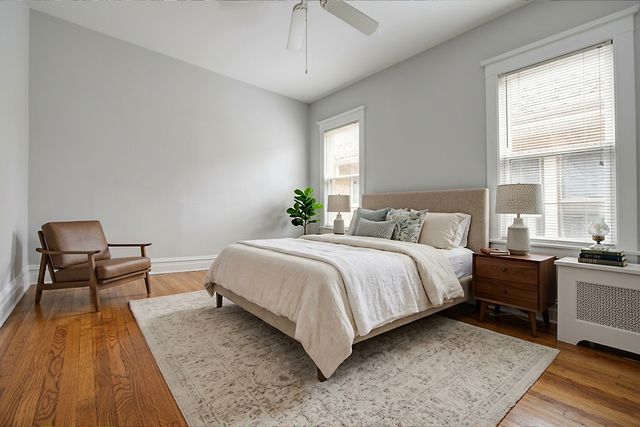 6525 N WASHTENAW Avenue, Chicago, IL 60645