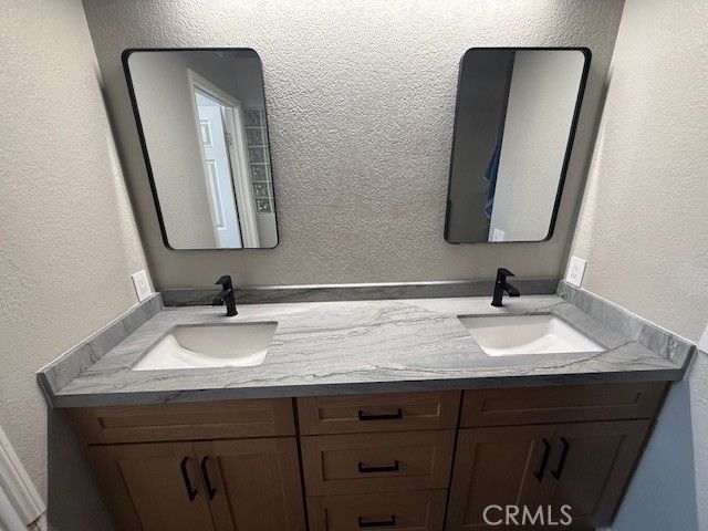 25001 Corte Vienna, Murrieta, CA 92563