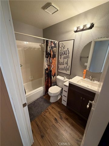 25001 Corte Vienna, Murrieta, CA 92563