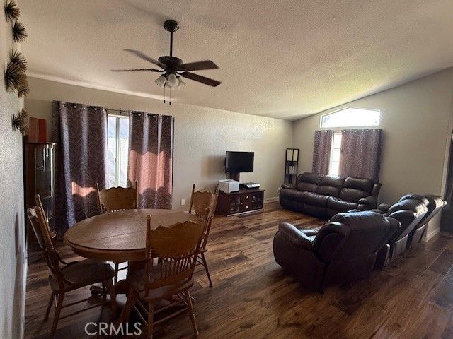 25001 Corte Vienna, Murrieta, CA 92563