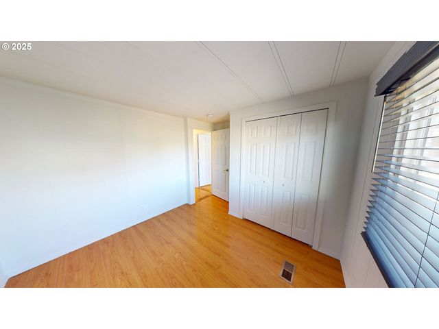 15889 SUNSET STRIP 102, Brookings, OR 97415