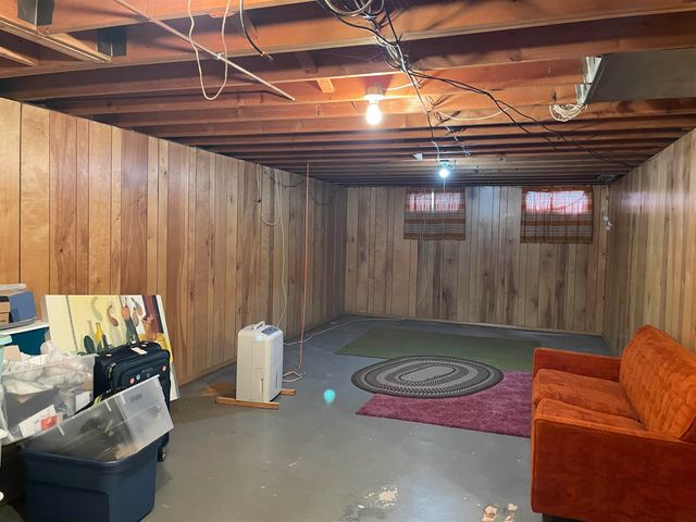 12055 W Lennon Road, Lennon, MI 48449