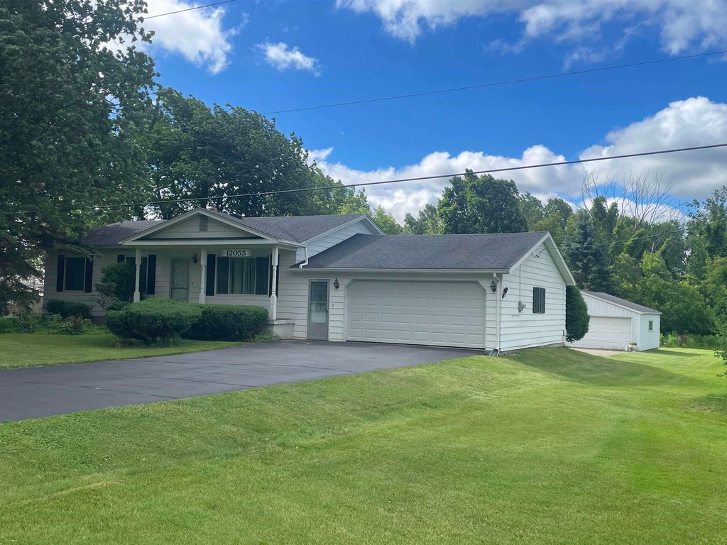 12055 W Lennon Road, Lennon, MI 48449