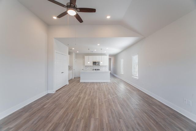 10627 Whitejacket, Conroe, TX 77385