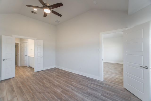 10627 Whitejacket, Conroe, TX 77385