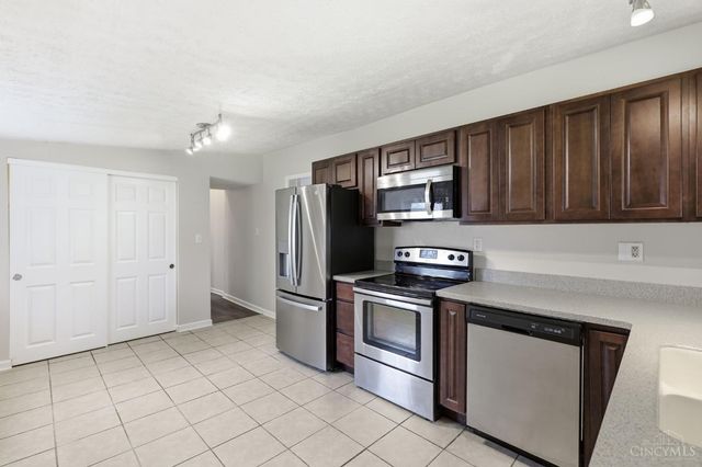 519 S Union Street, Bethel, OH 45106