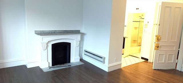 387 Beacon St 4, Boston, MA 02116