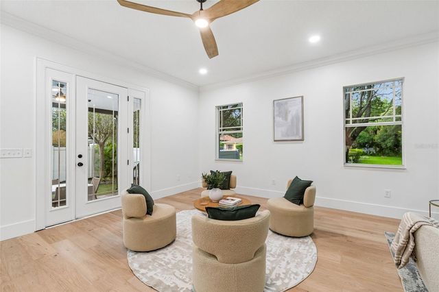 2722 N MYRTLE AVENUE, Tampa, FL 33602