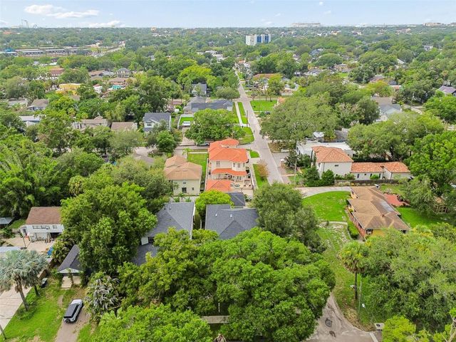 2722 N MYRTLE AVENUE, Tampa, FL 33602