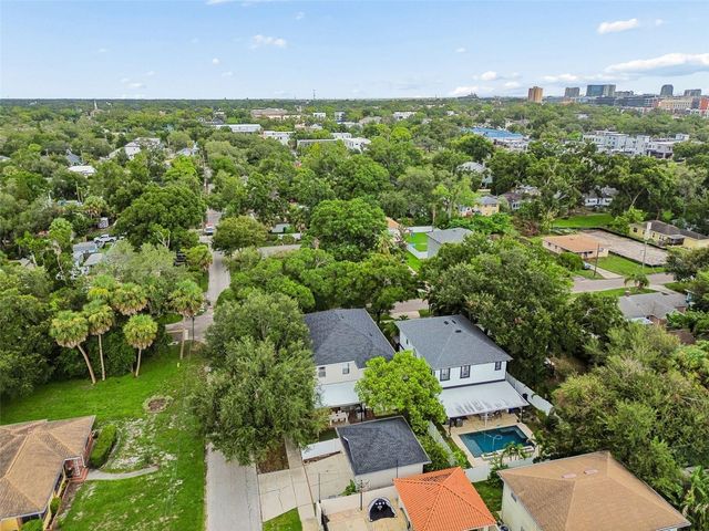 2722 N MYRTLE AVENUE, Tampa, FL 33602