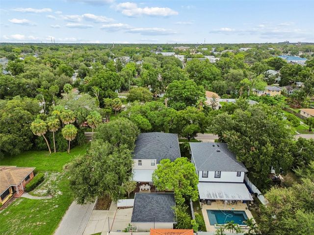 2722 N MYRTLE AVENUE, Tampa, FL 33602