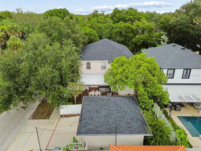 2722 N MYRTLE AVENUE, Tampa, FL 33602
