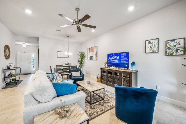 8622 Giovanni Avenue, Fort Pierce, FL 34951