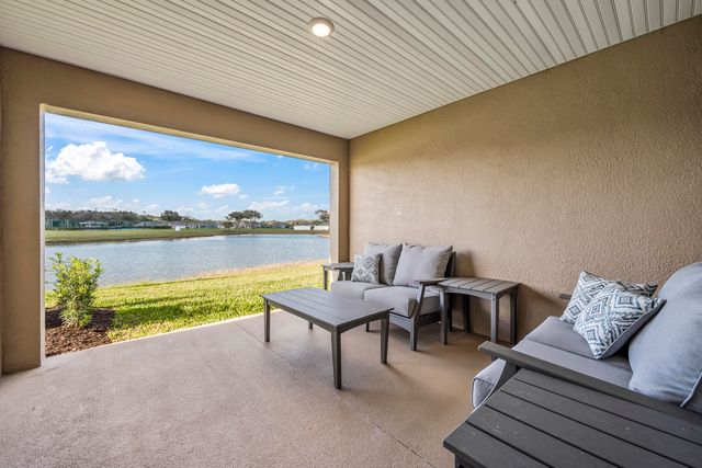 8622 Giovanni Avenue, Fort Pierce, FL 34951