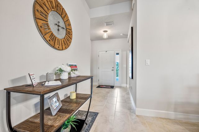 8622 Giovanni Avenue, Fort Pierce, FL 34951