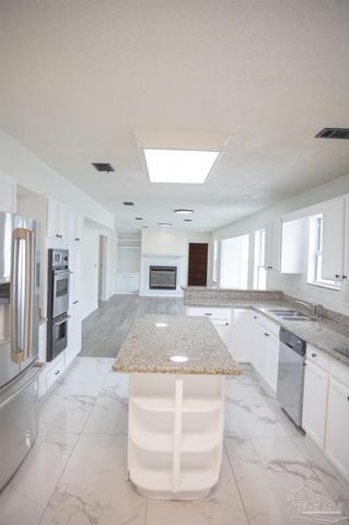 2315 Summit Blvd, Pensacola, FL 32503