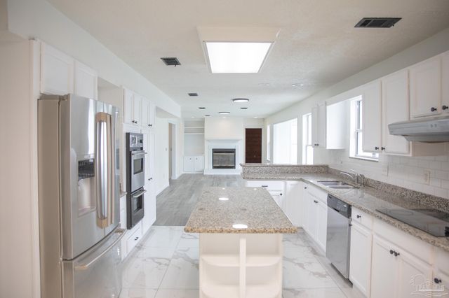 2315 Summit Blvd, Pensacola, FL 32503