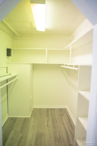 2315 Summit Blvd, Pensacola, FL 32503