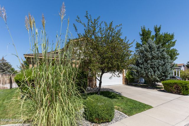 2125 Evergreen Park Drive, Reno, NV 89521