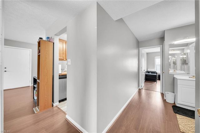 240 Pacific DR, Hampton, VA 23666