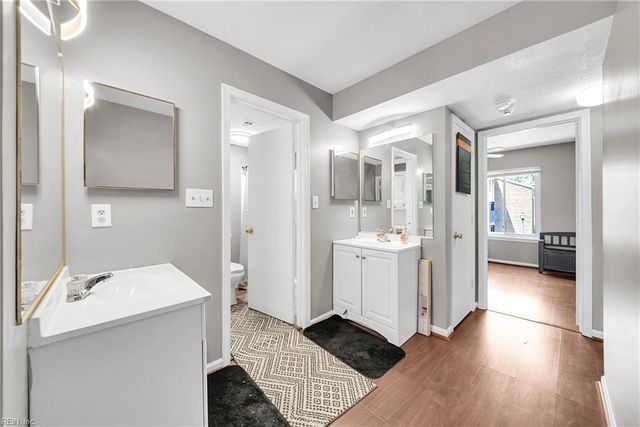 240 Pacific DR, Hampton, VA 23666