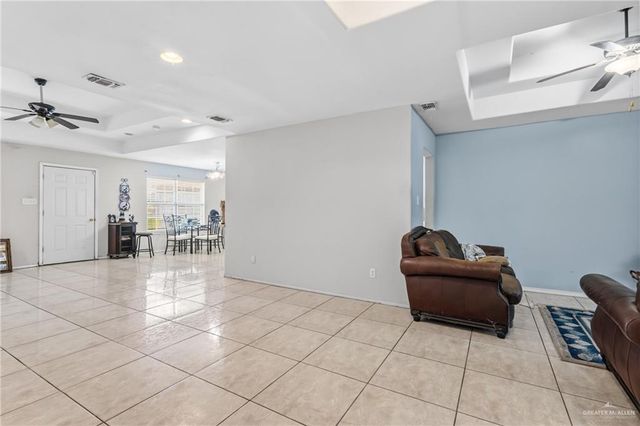 402 Mockingbird Lane, La Villa, TX 78562