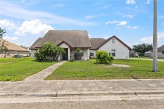 402 Mockingbird Lane, La Villa, TX 78562