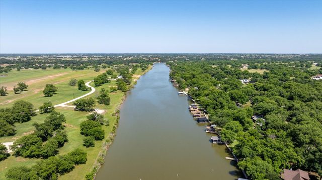 2004 River Ranch Circle, Weatherford, TX 76087