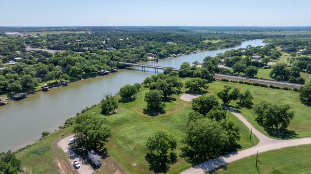 2004 River Ranch Circle, Weatherford, TX 76087