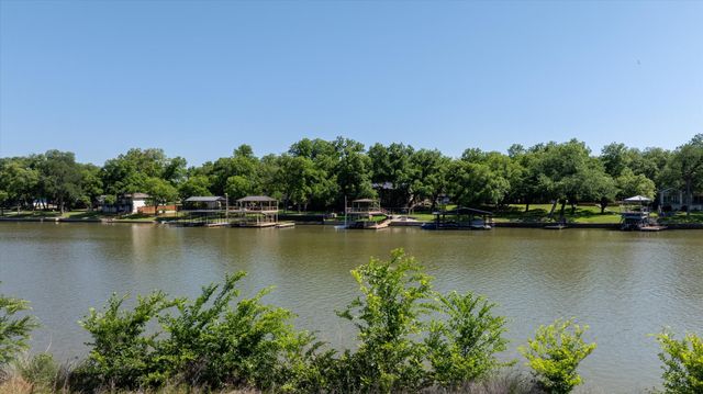2004 River Ranch Circle, Weatherford, TX 76087