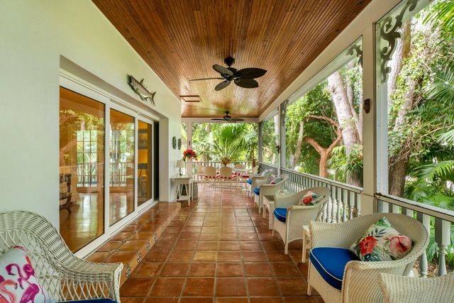 33 Pen Key Drive, Upper Matecumbe Key Islamorada, FL 33036