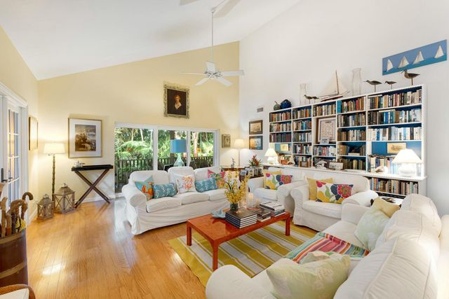 33 Pen Key Drive, Upper Matecumbe Key Islamorada, FL 33036