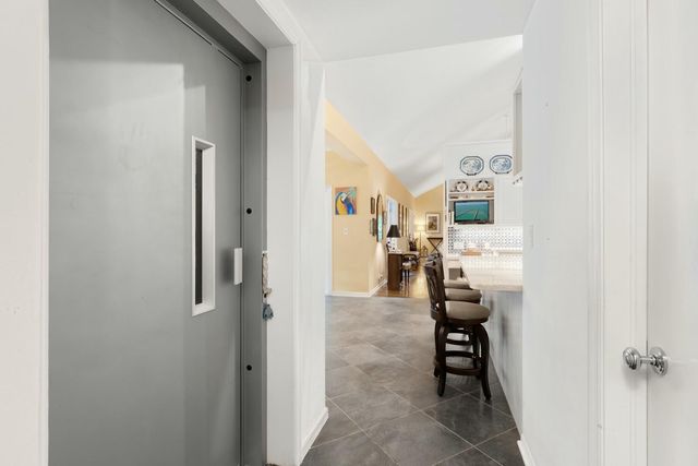 33 Pen Key Drive, Upper Matecumbe Key Islamorada, FL 33036