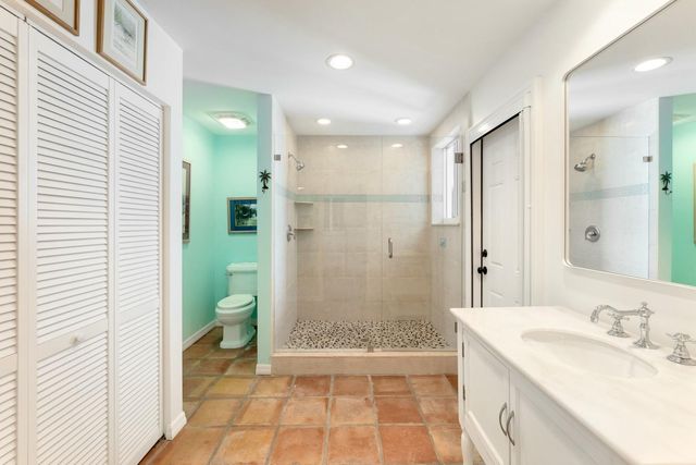 33 Pen Key Drive, Upper Matecumbe Key Islamorada, FL 33036