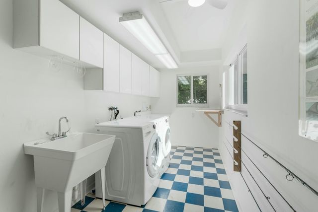 33 Pen Key Drive, Upper Matecumbe Key Islamorada, FL 33036